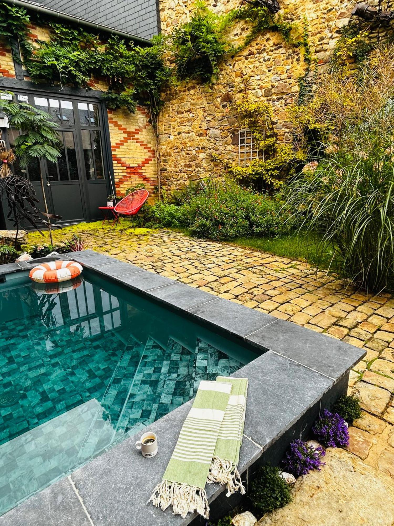L'Atelier Planque Bed and Breakfast Λε Μανς Εξωτερικό φωτογραφία